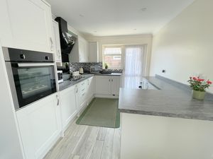 Pyefleet Close- click for photo gallery